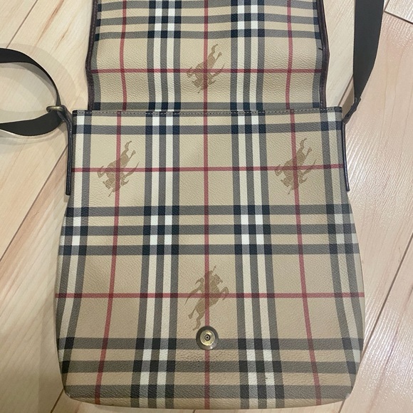 Burberry unisex messenger bag - Picture 2 of 12